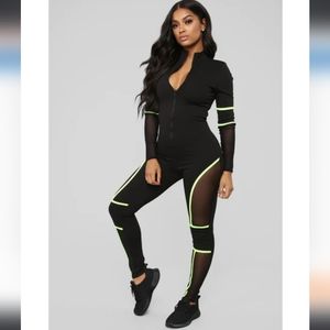 🎤FASHION NOVA JUMPSUIT